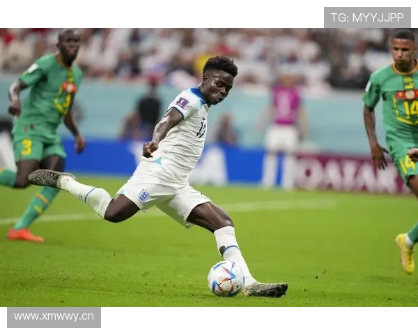 博尼法斯 vs 凯恩：力量型中锋与顶级射手的差距